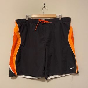 NIKE | Men’s mesh swim trunks XL